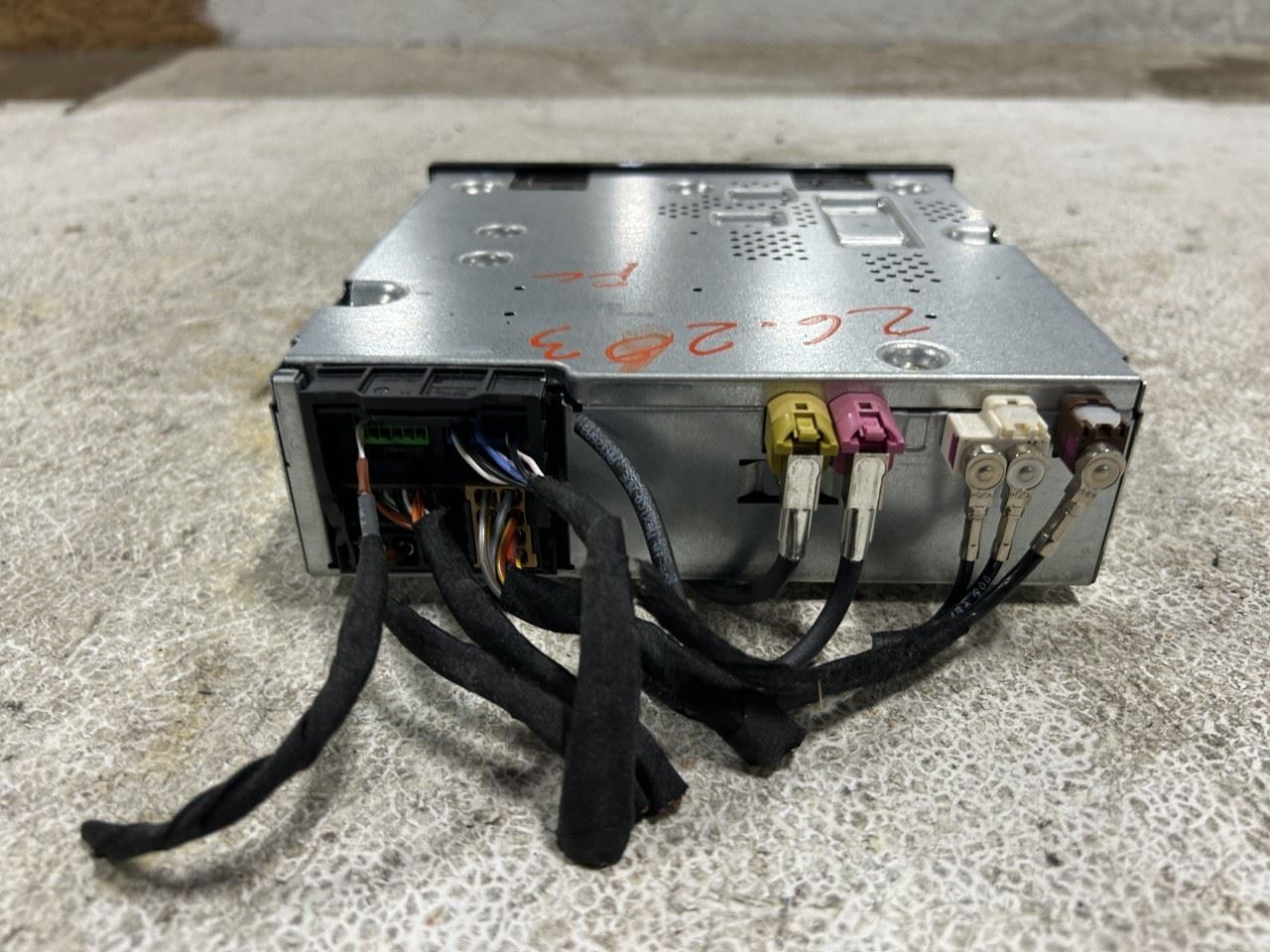 2024 VOLKSWAGEN TIGUAN OEM Radio Receiver Part Number 3G5035842J