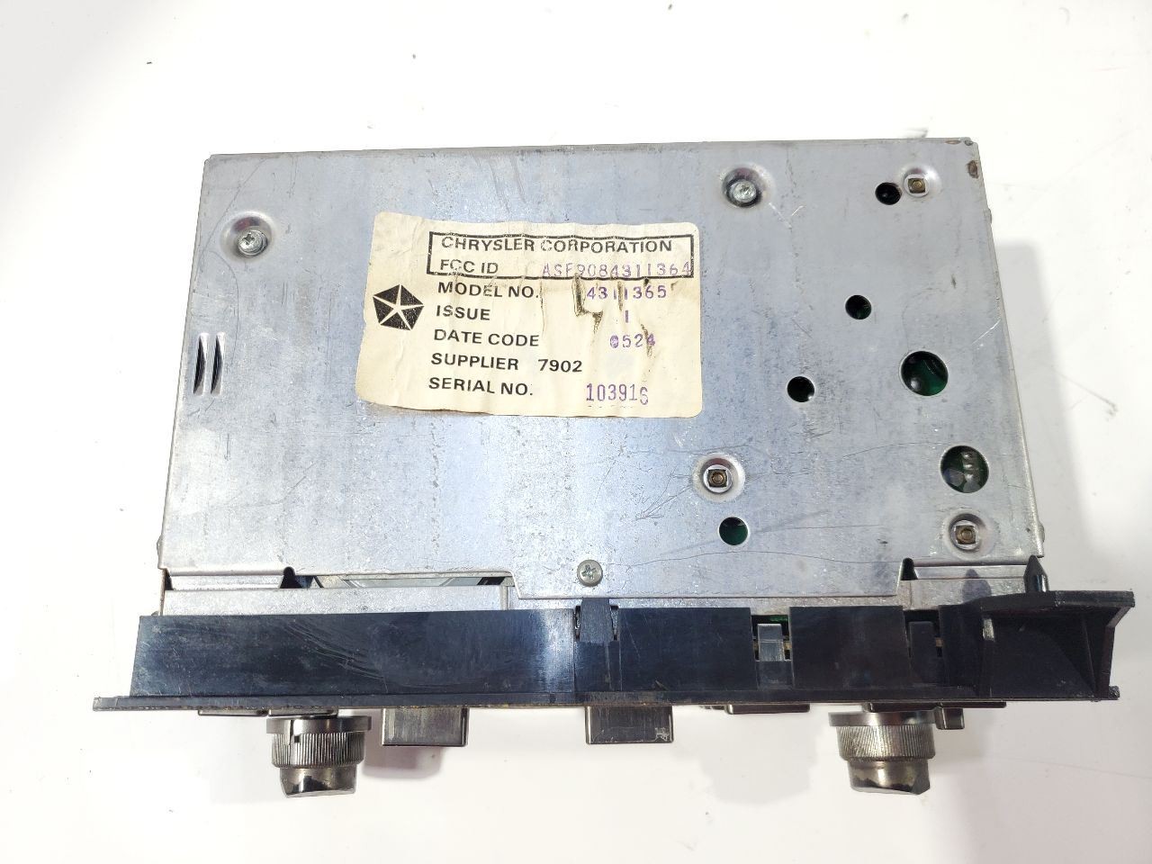 1984 1985 Dodge Ram Charger OEM Radio For Parts Not Working