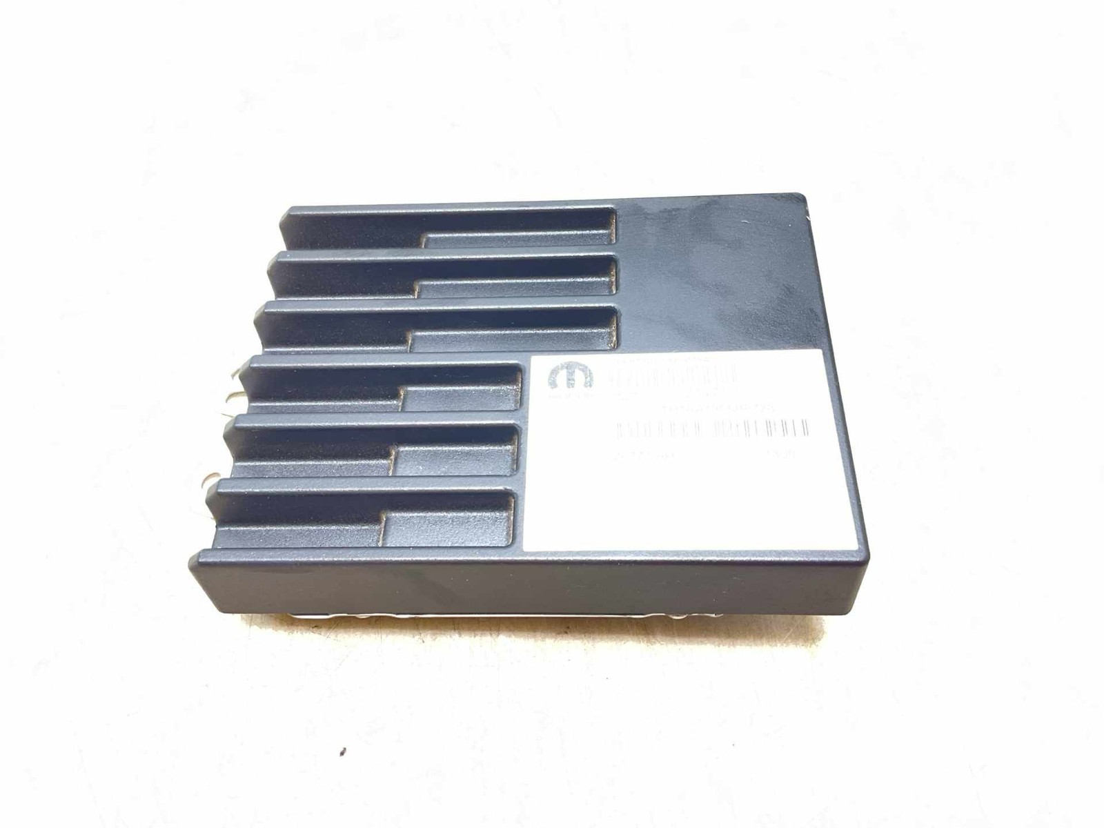 Jeep Wrangler JL OEM Factory Premium Sound Alpine Amplifier 2018-2024 178638