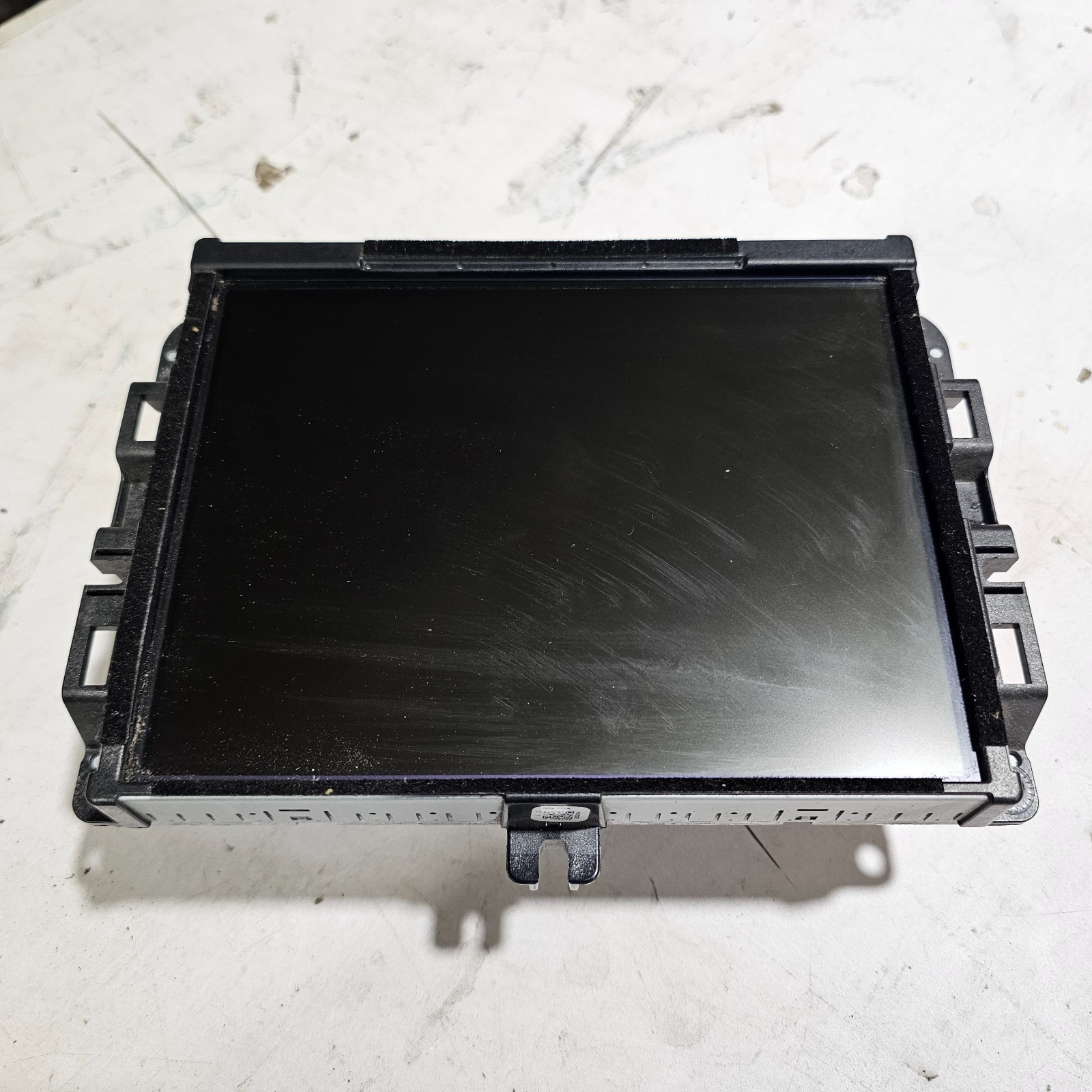 13-16 Dodge Ram 1500 8.4″ VP4 RA4 Navigation Radio Player Screen OEM 05091051AH