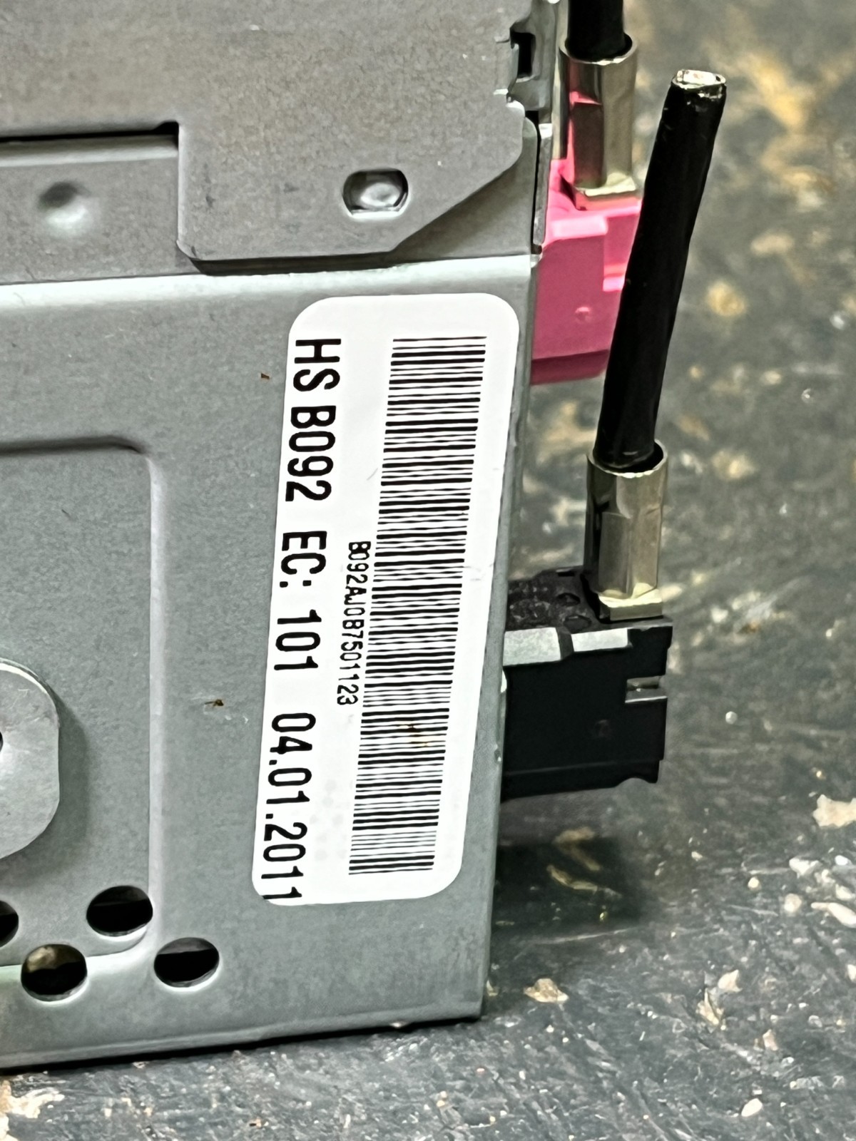 2009-2013 BMW F10 NAVIGATION UNIT CD PLAYER RECIEVER OEM *May need programming