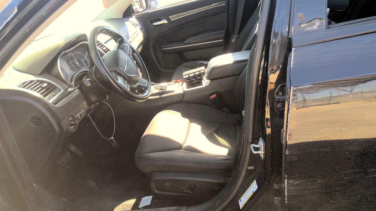 Audio Equipment Radio Display And Receiver Uconnect 4C Fits 18-19 300 1983537
