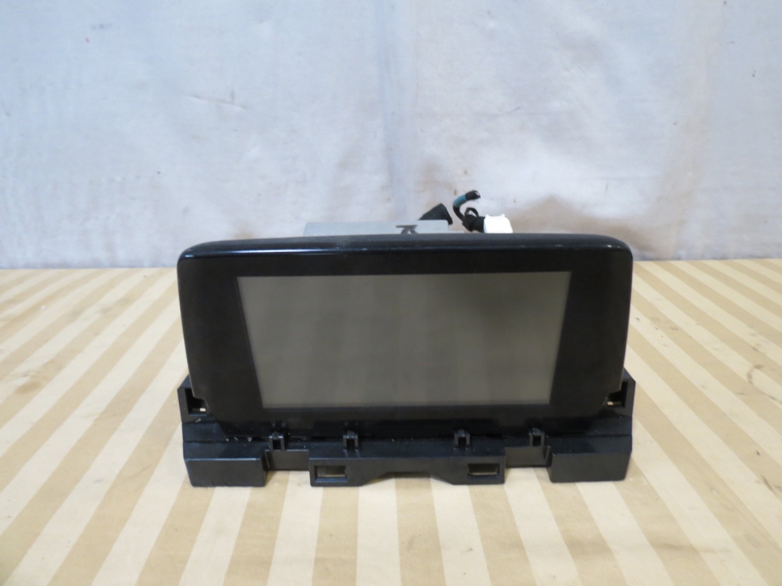 16 17 18 Mazda 6 Information Media Bluetooth Touch Screen Display KA0G669C0B