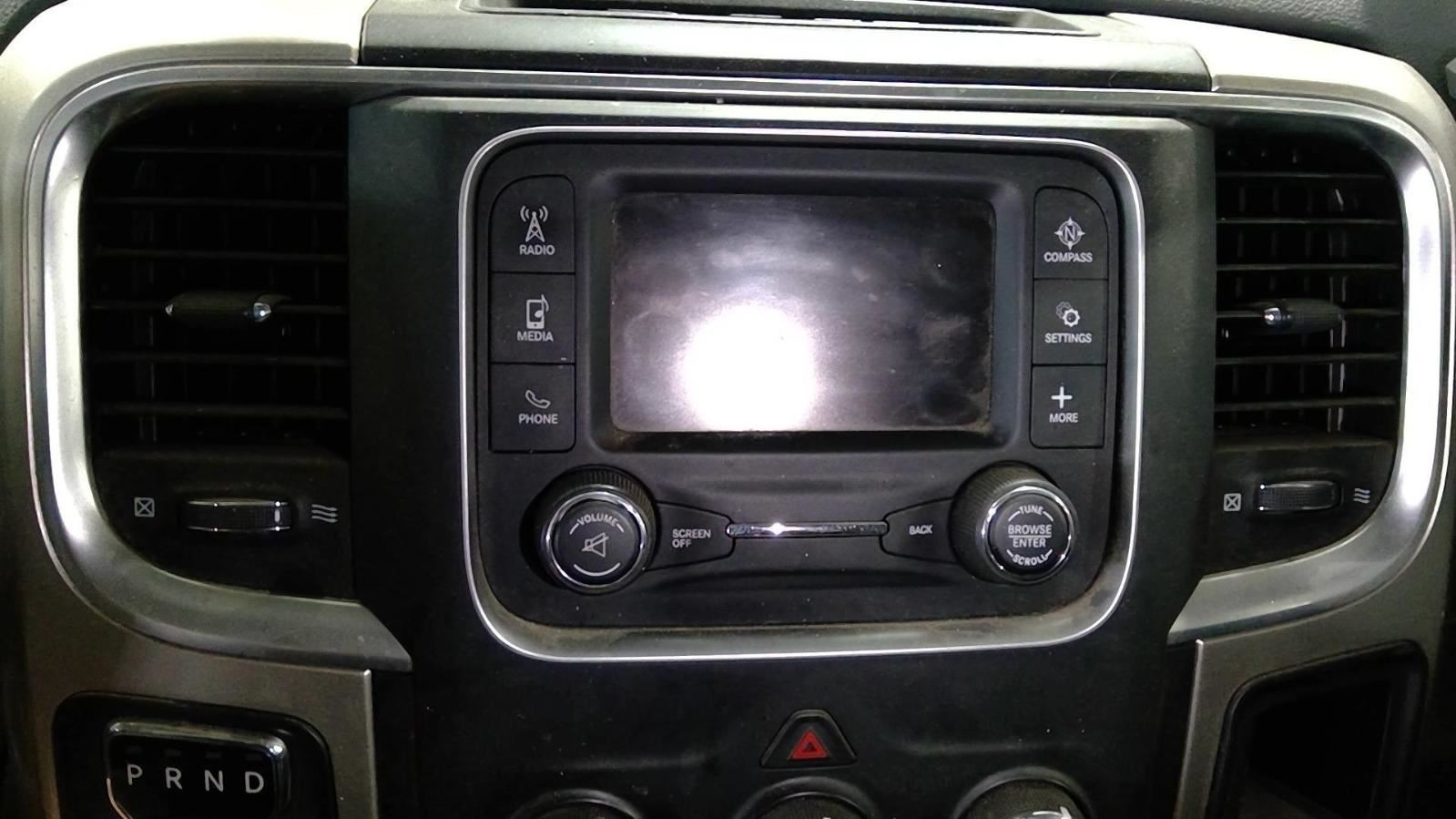 Audio Equipment Radio Classic Style Opt RA2 Fits 18-20 DODGE 1500 PICKUP 1059068