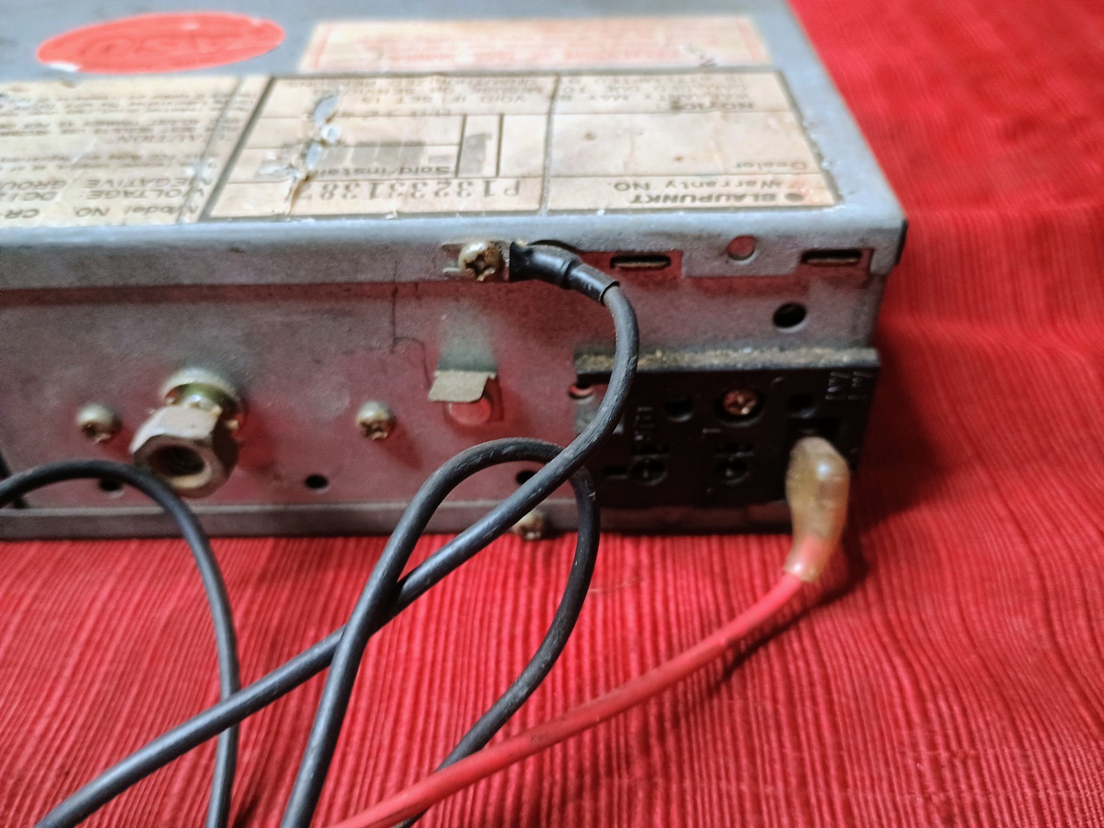 Vintage Blaupunkt Car Stereo Radio CR-2001 – Porsche 944, 924, 911SC, FOR PARTS