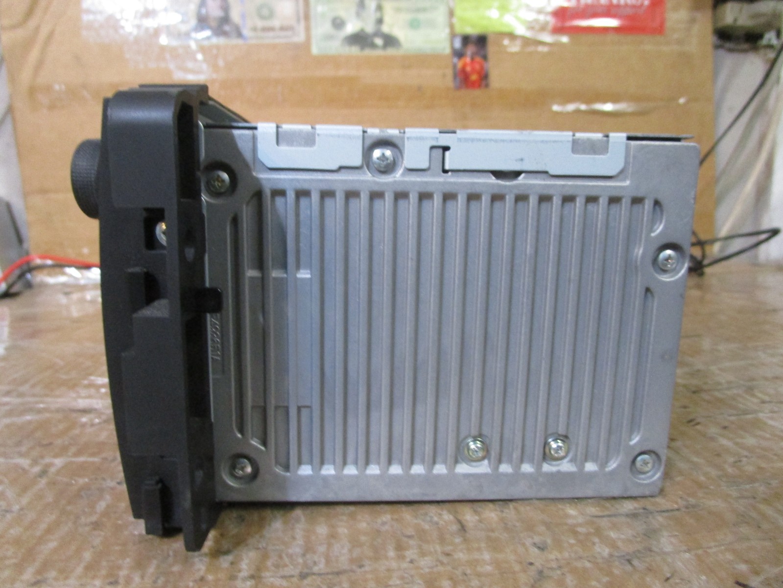 08 2008 Buick Enclave Radio Stereo CD Player Receiver AMFM 25831566