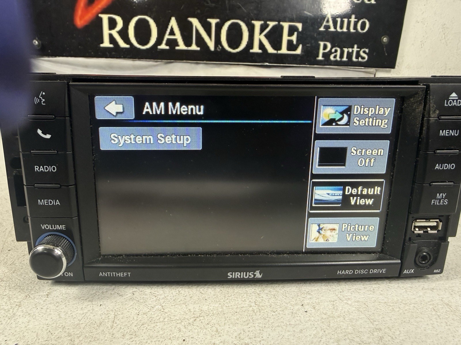 Jeep Dodge Chrysler MyGig CD DVD Radio High RBZ Wrangler Caravan Ram UCONNECT