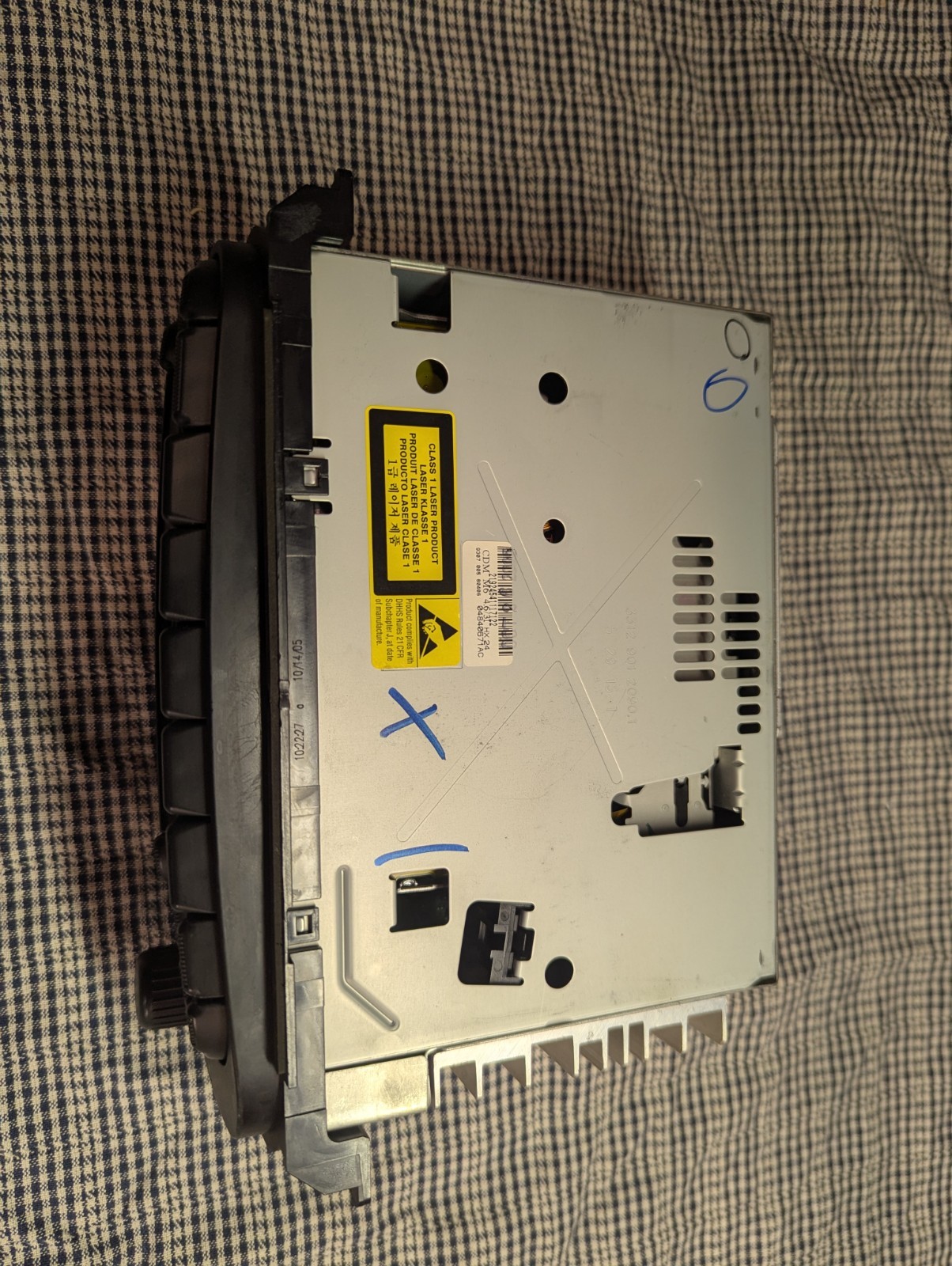 2002-2007 jeep liberty OEM Radio Stereo AM FM CD Player P05091506AE