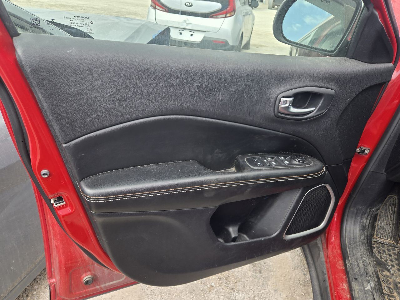 2017-2020 Jeep Compass Radio 5″ Display Screen and Receiver ID 68292817AJ