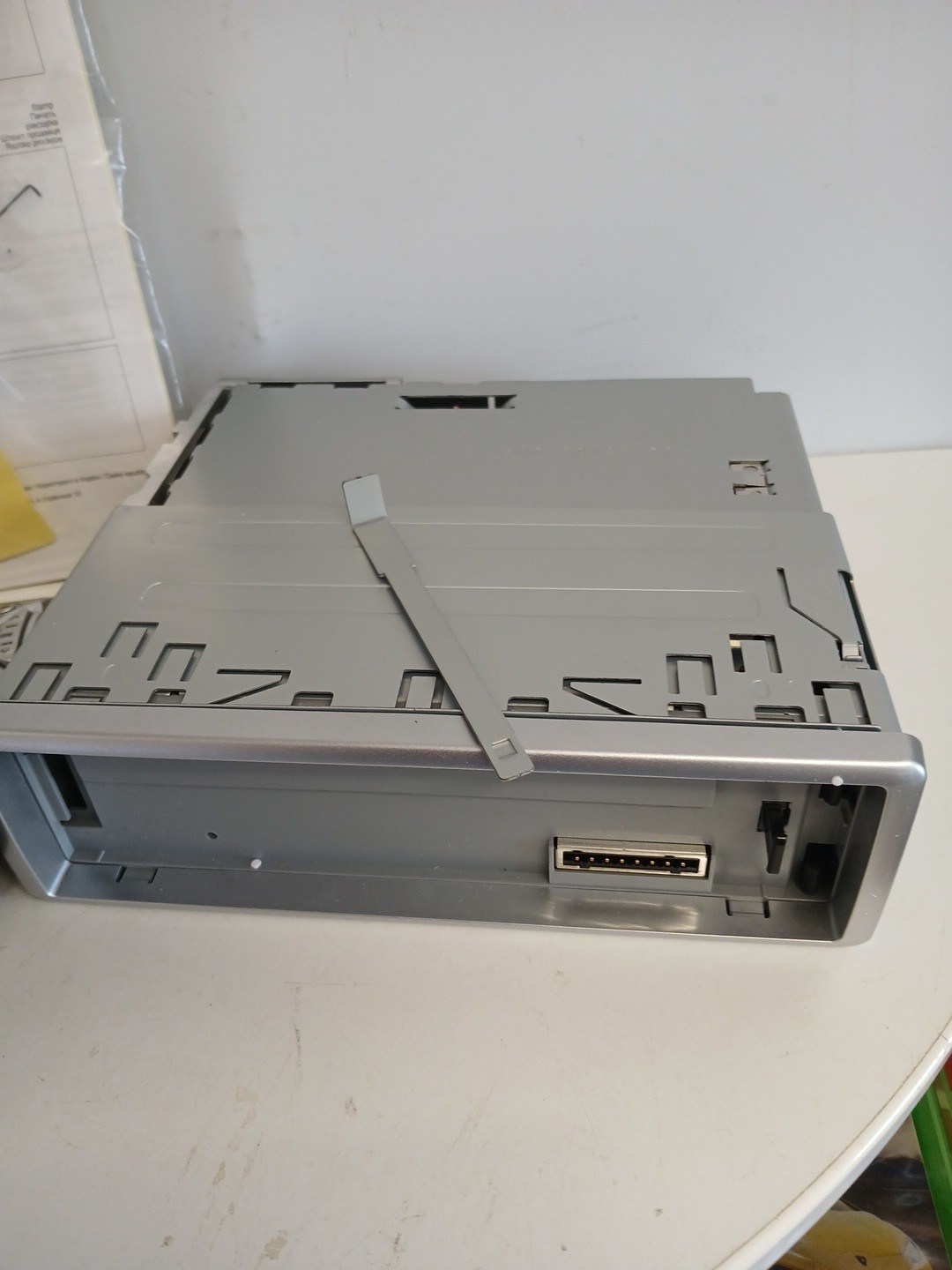 JVC KD-S743R CD Reciever CD / RADIO PLAYER KDS743R Untested Boxed