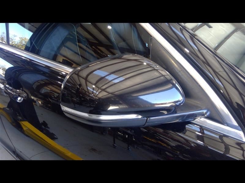 Info-GPS-TV Screen Display Dash Mounted Fits 13 XJ 530833