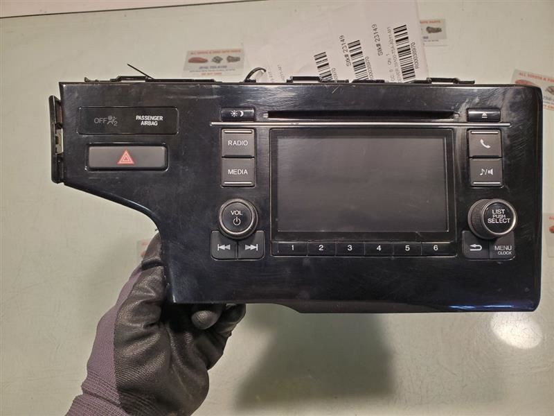Audio Equipment Radio Receiver Assembly LX Fits 20 FIT 38970