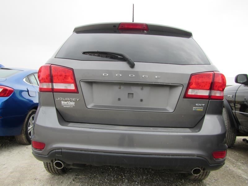 2011-2012 Dodge JOURNEY Radio Receiver w/o Navigation AM-FM-CD-MP3-WMA ID REB