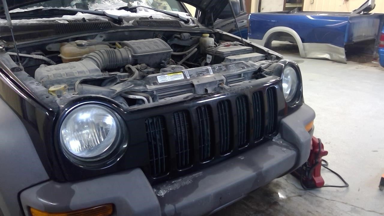 Audio Equipment Radio Am-fm-integral 6 CD Changer Fits 05-06 08-10 VIPER 1737236