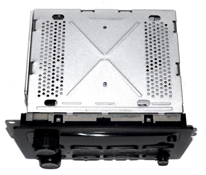 2006 GMC Yukon XL 1500 AM FM CD Radio w Upgraded Aux 3.5mm Input UB0 10359576