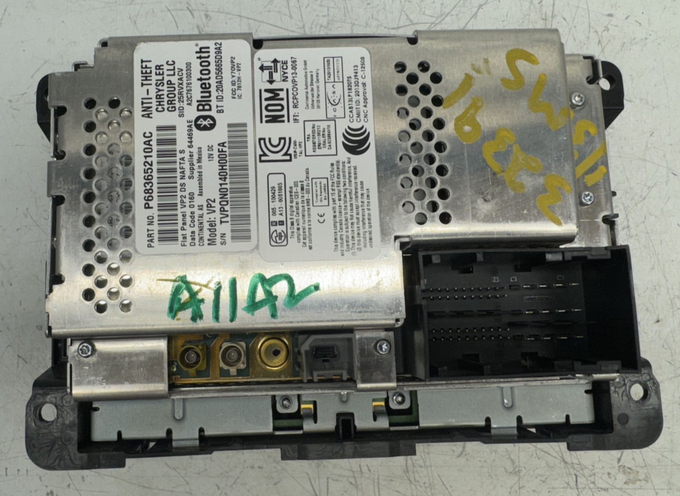 18-20 Dodge 2500 Radio/CD display and receiver, 5.0″ screen, Uconnect 3,opt RA2