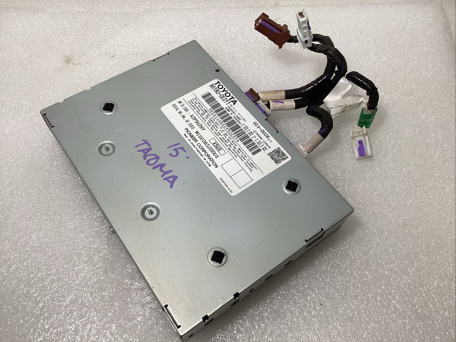 2015-2019 TOYOTA TACOMA RADIO AUDIO SATELLITE RECEIVER 86180-0E011 OEM