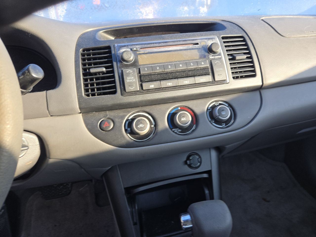 2005-2006 Toyota CAMRY Radio Receiver w/o Navigation Fujitsu Ten Mfr. ID 16860