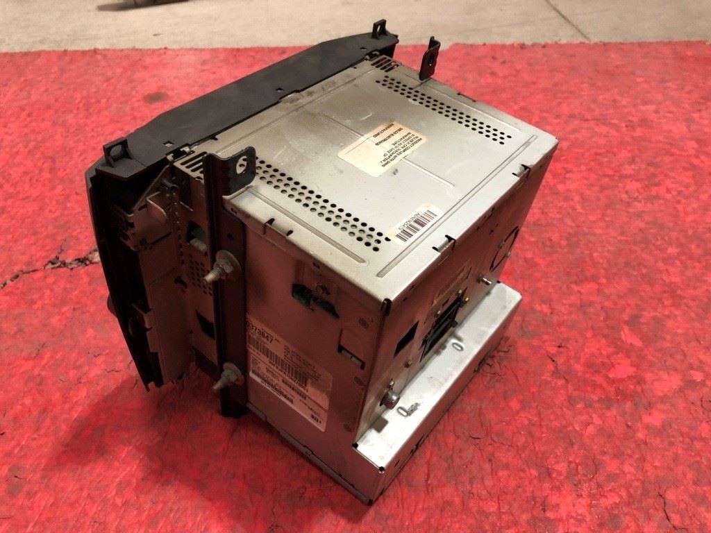 03-07 Cadillac CTS V USED Radio Stereo AM FM CD DVD Navigation FOR PARTS ONLY