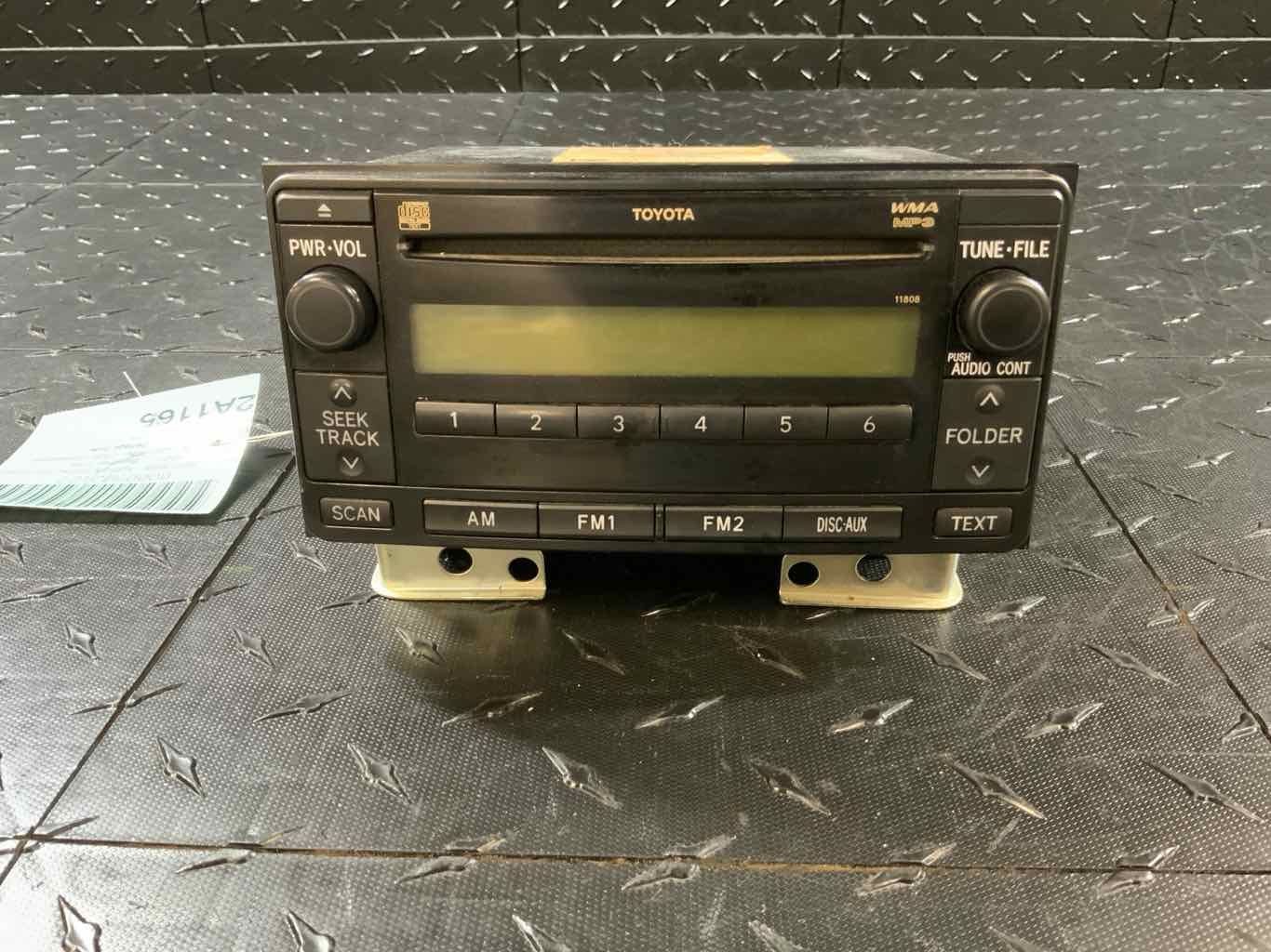 06-07 Toyota 4Runner AM FM CD MP3 WMA Stereo Radio Reciever 8612052530