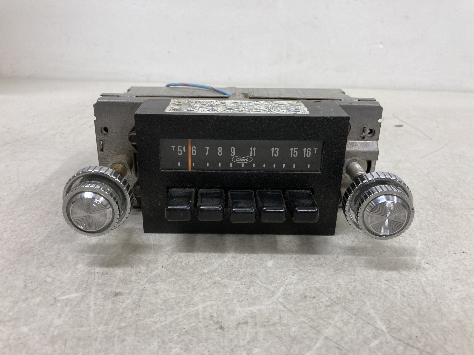 Vintage Ford Factory Radio Model Unknown