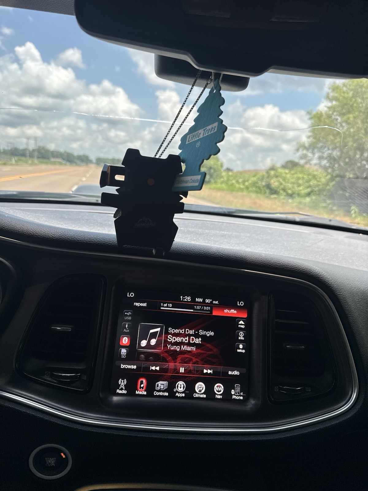 8.4 Inch Uconnect radio 2015-2023 dodge challenger charger or Chrysler