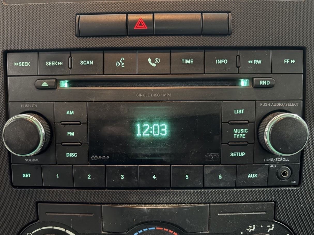 Radio Player Radio Display And Receiver Radio ID RES Fits 08-10 300 1139640