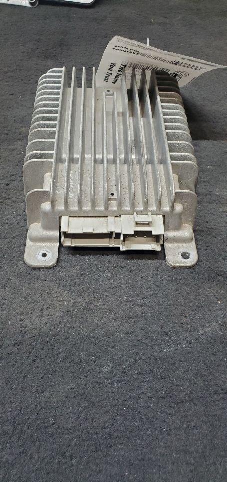 Audio Equipment Radio Classic Style Fits 03-07 SIERRA 1500 PICKUP 1202512