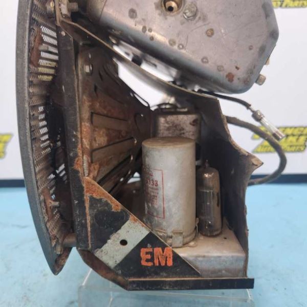 UNTESTED 6VOLT A/M RADIO FITS 1951 PLYMOUTH 1160833