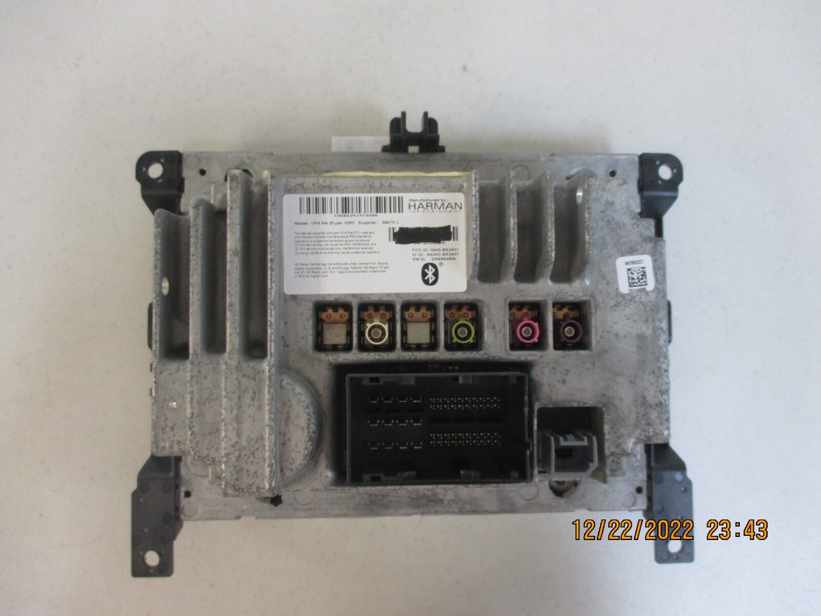 2015 Chrysler 200 8.4″ Touchscreen Radio Sat Unit w/Nav 68190260AF VP4