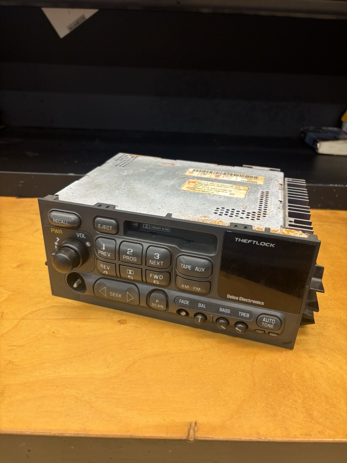 95-99 OEM Chevy GMC Radio Silverado Sierra Tahoe Yukon Suburban Cassette