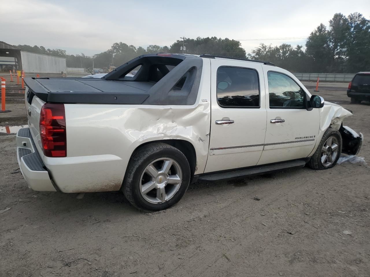 Audio Equipment Radio Opt Uvb ID 25894202 Fits 08-09 TAHOE 1944493