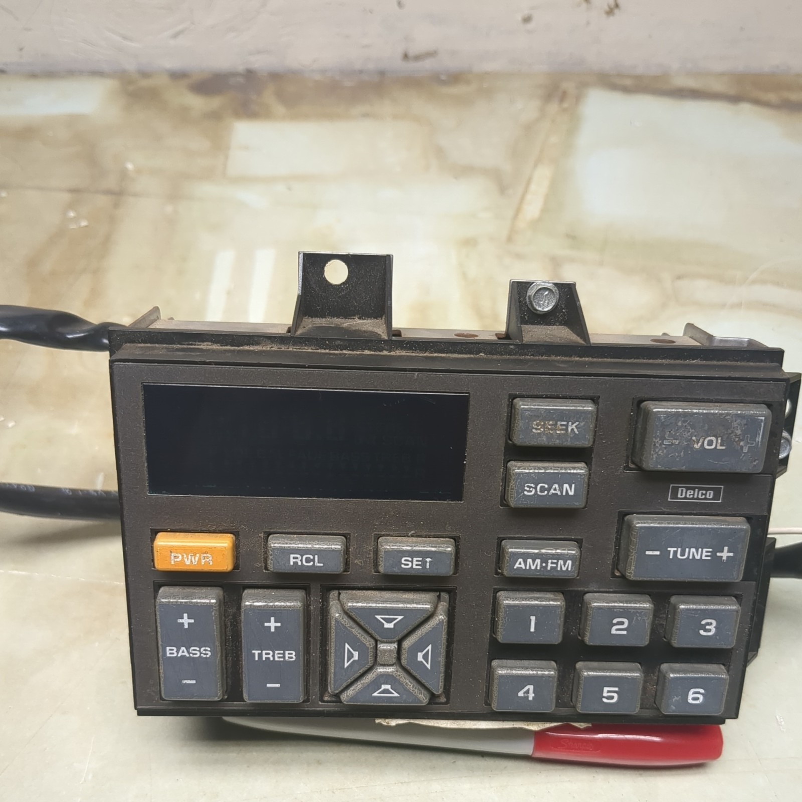 1988-1994 OBS Chevy GMC C/K1500 Silverado Truck Dash AM/FM Radio Tested 16189885