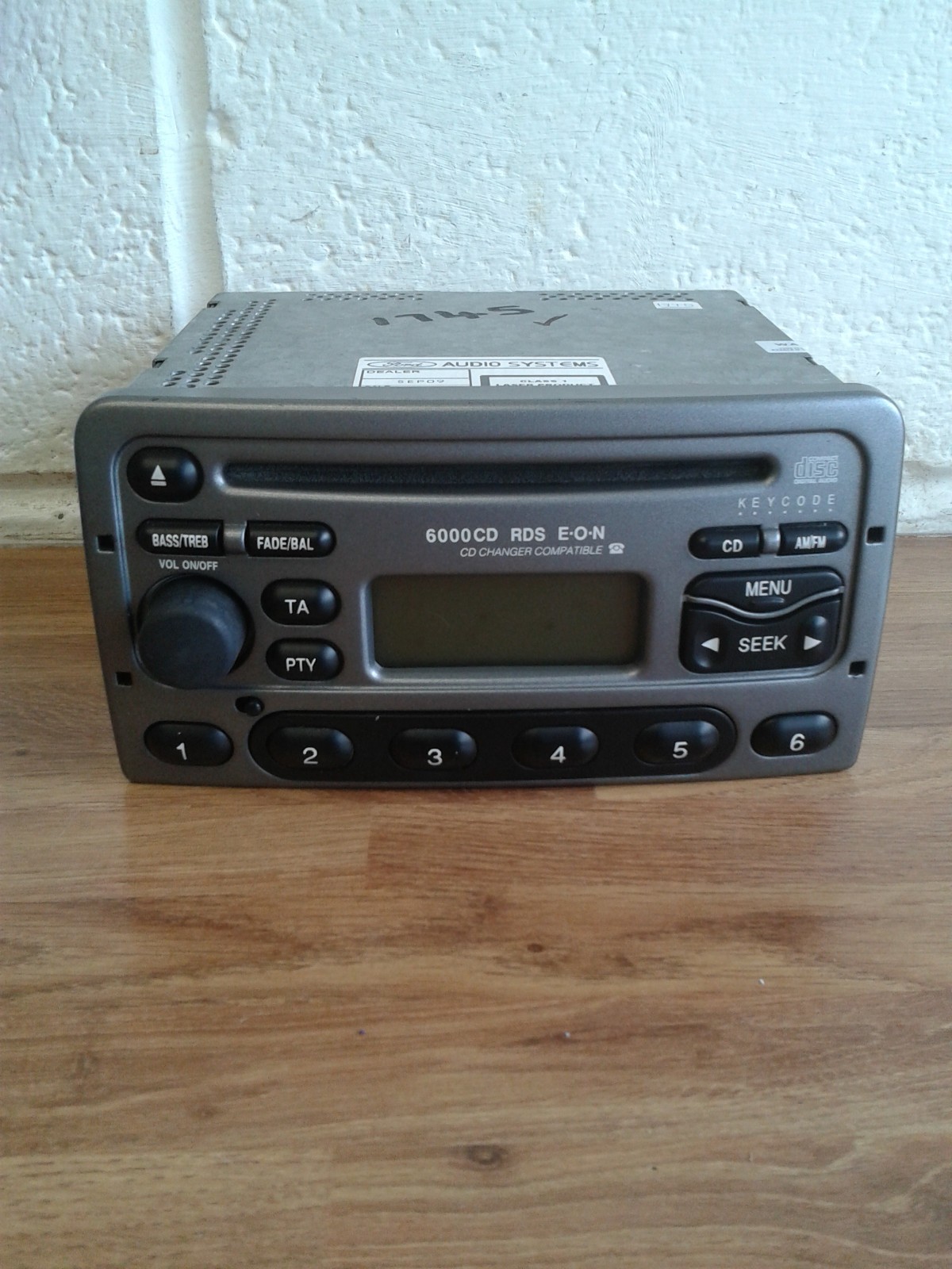 FORD 6000 CAR RADIO STEREO CD PLAYER FIESTA FOCUS TRANSIT MONDEO CONNECT + CODE