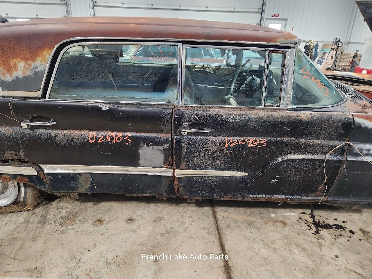 UNTESTED AM Radio Less Knobs Fits 1959 LINCOLN 1341945