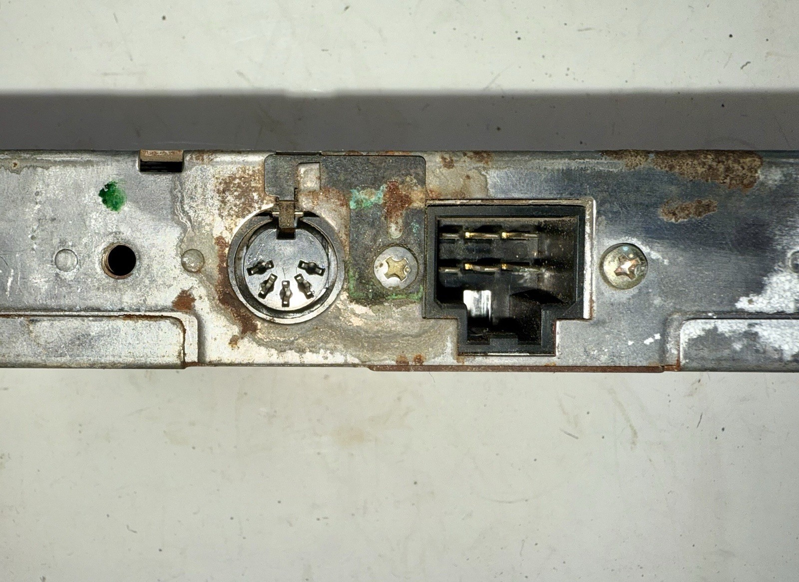 1984 Nissan 300ZX Z31 Radio Amplifier. Hitachi DA-7601ZA. Unknown Condition -S13