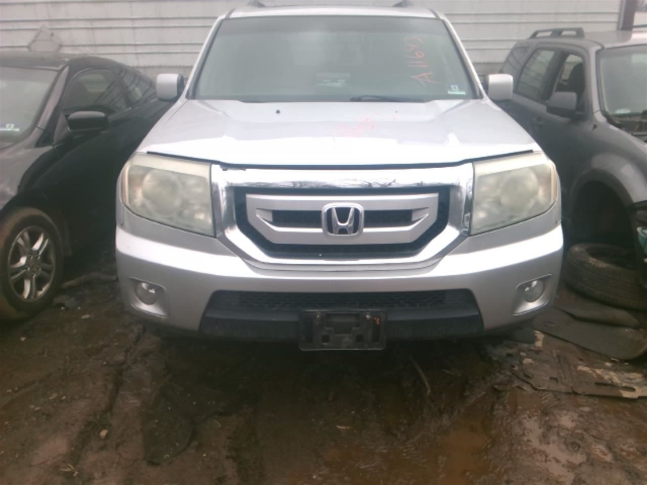 Audio Equipment Radio Receiver AM-FM-6CD EX Fits 09-11 PILOT 569395