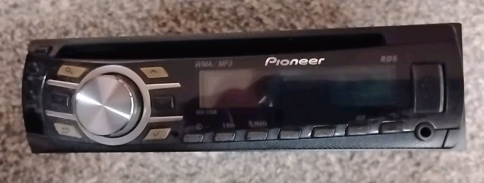 Pioneer DEH-23UB stereo CD Player receiver head unit AUX USB WMA MP3