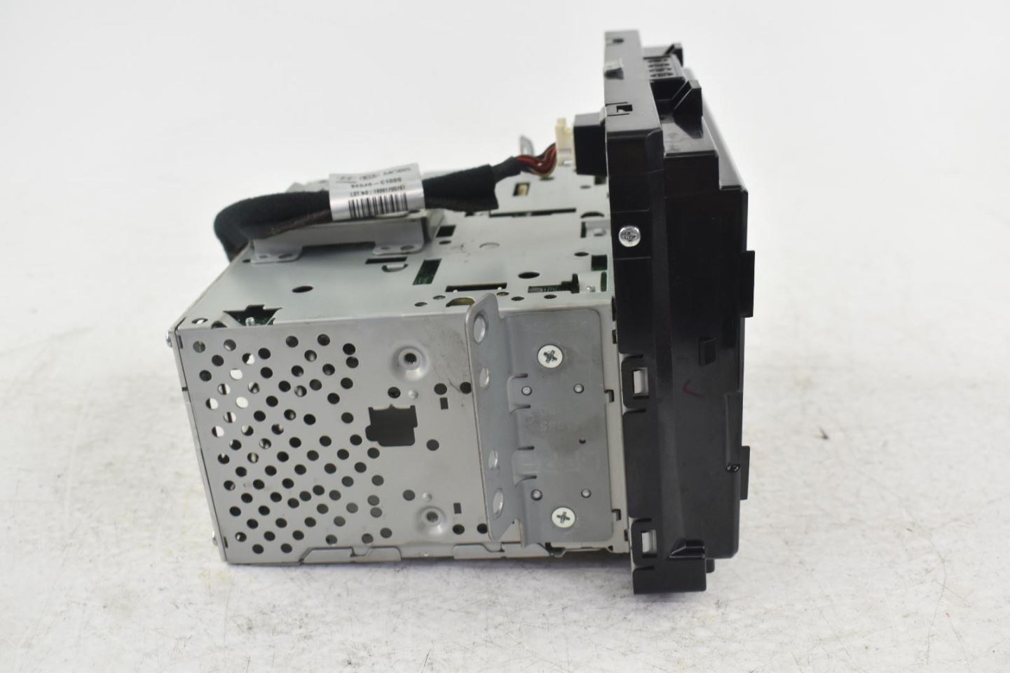 Audio Equipment Radio Receiver Assembly US Market Fits 18-19 SONATA 3832349