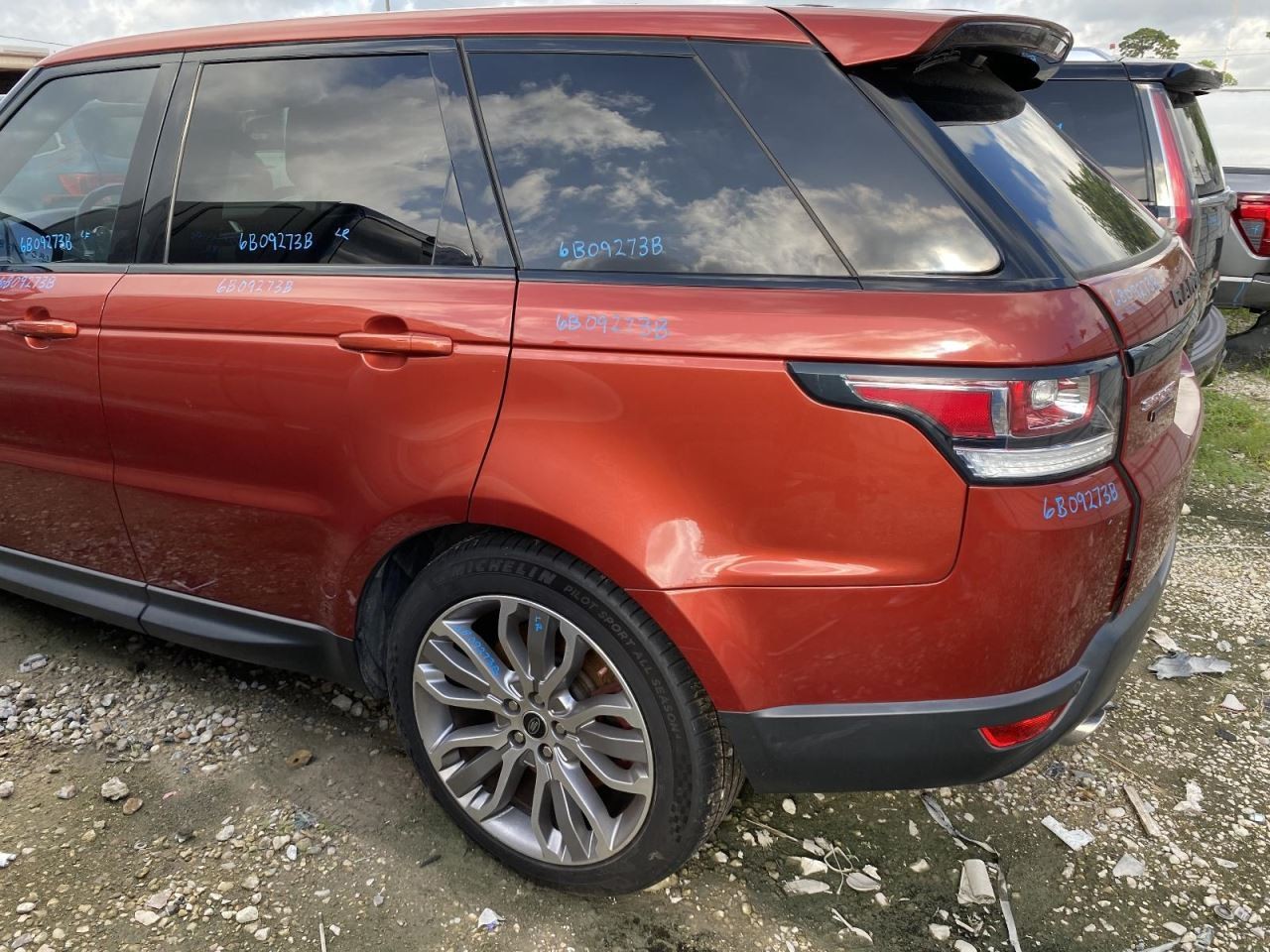 Passenger Audio Equipment Radio Fits 14-15 RANGE ROVER SPORT 622933