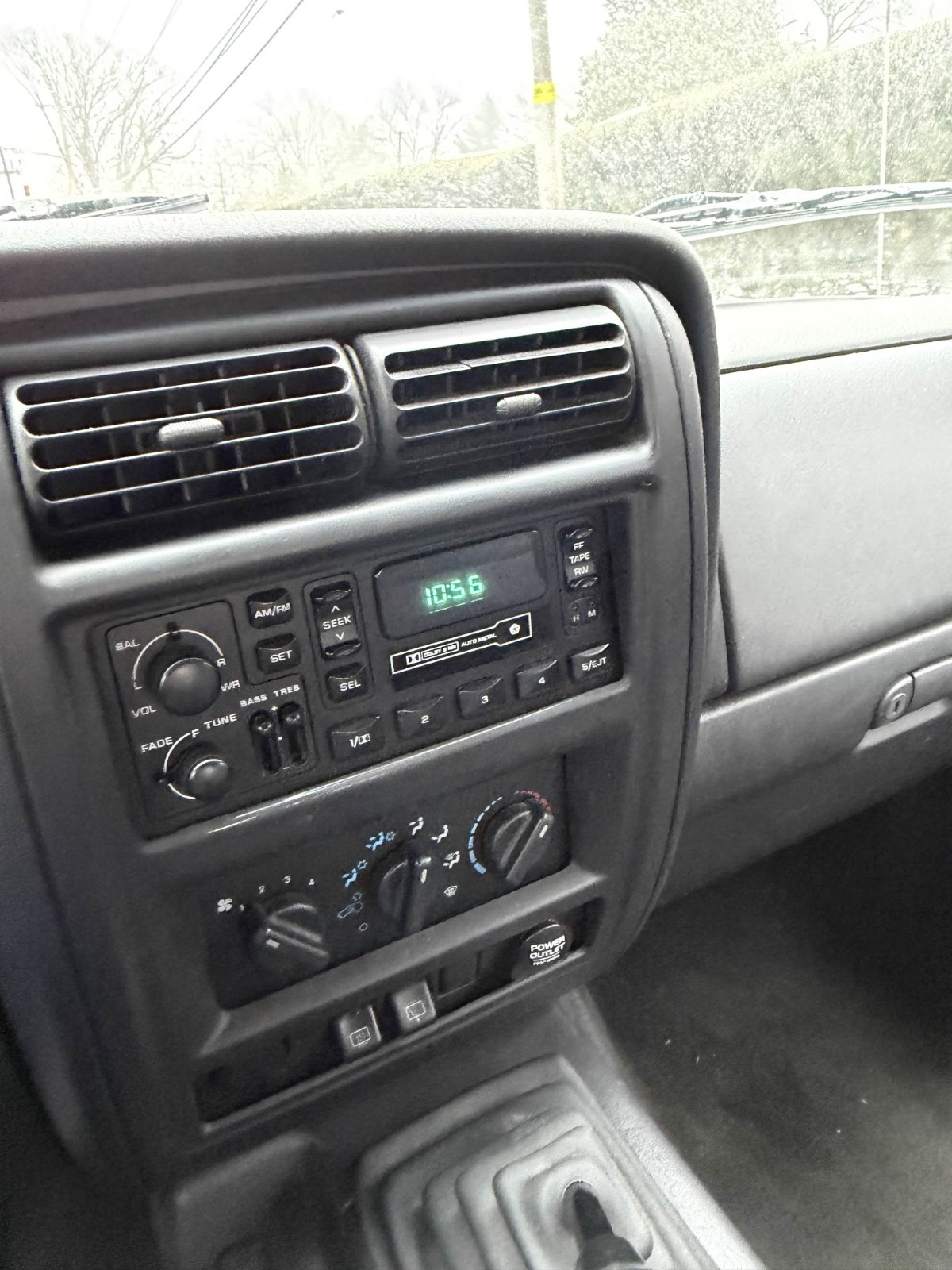 1984-2001 Dodge Dakota Chrysler Jeep Ram AM FM Cassette Radio PO4858556AD OEM
