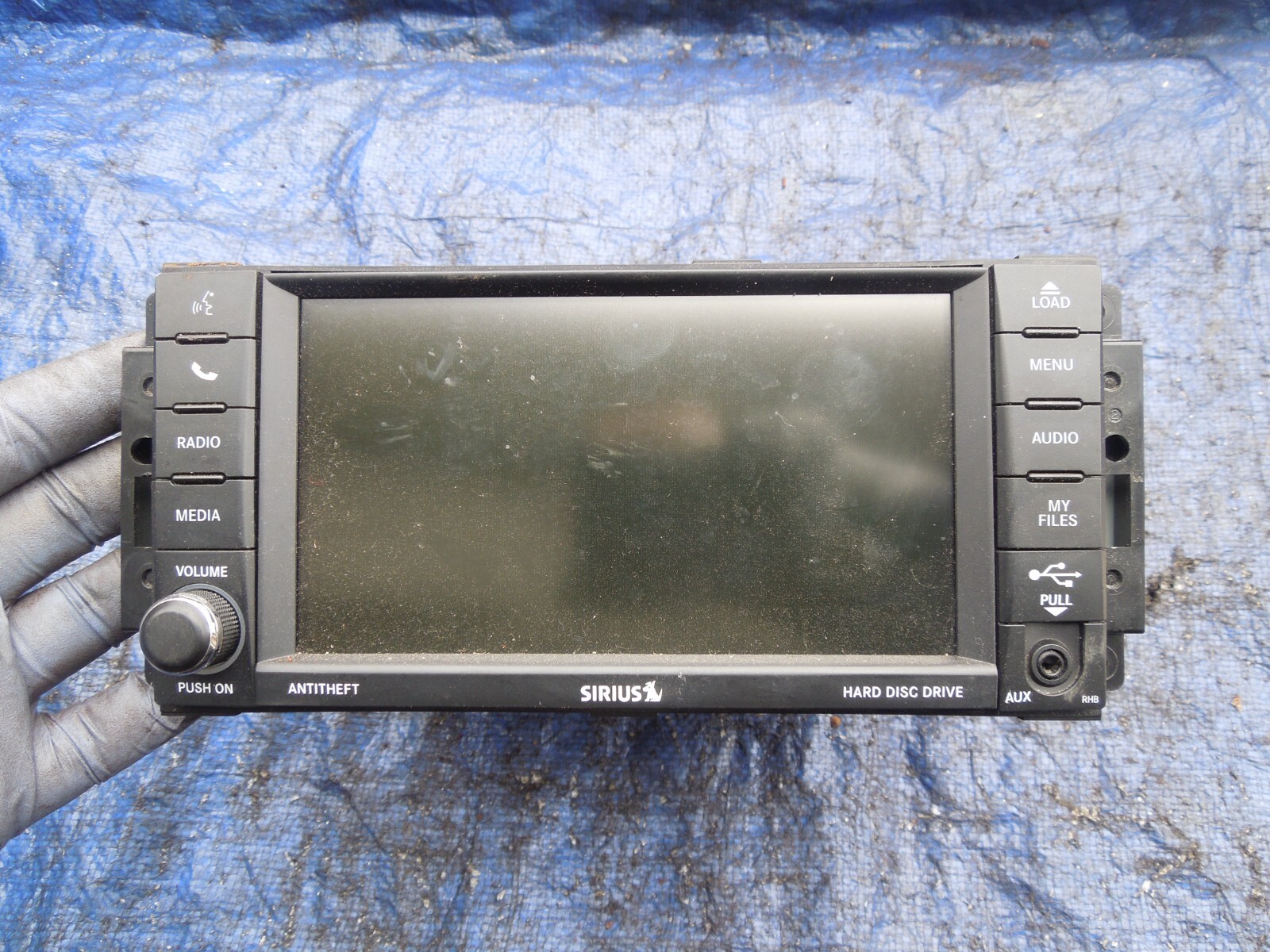 2012 Dodge Caravan RHB cd player radio assembly navigation OEM sirius MP3 30pp