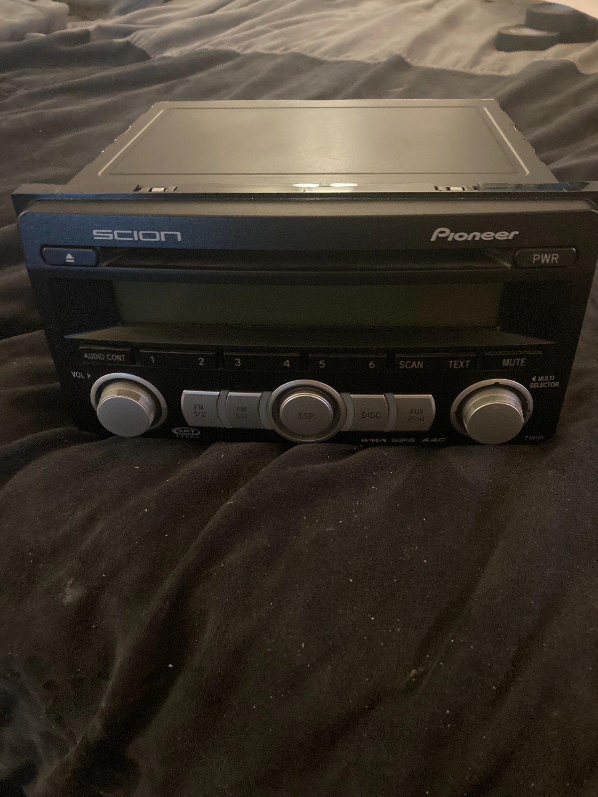 2008-2014 SCION TC AM/FM RADIO RECEIVER CD PLAYER OEM