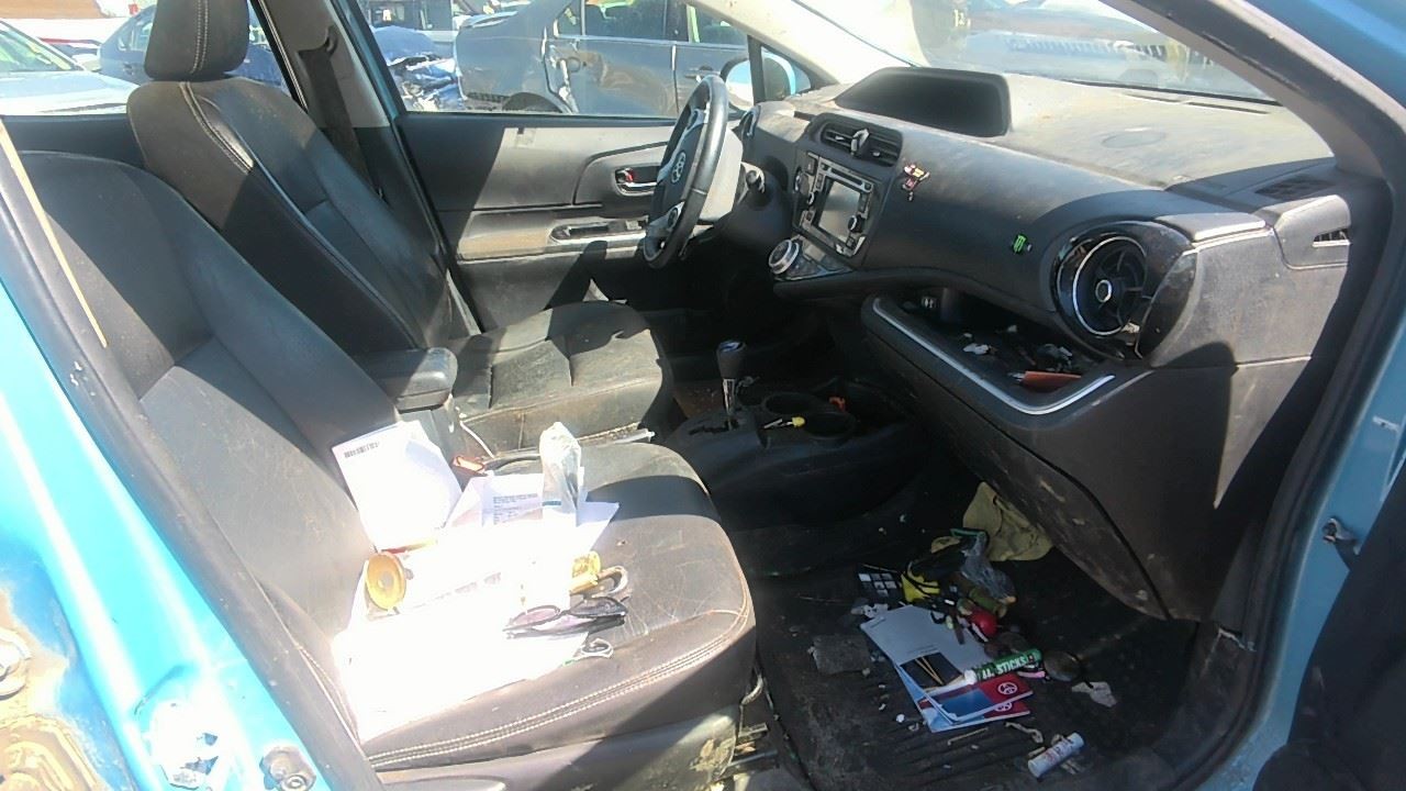 Audio Equipment Radio Prius C VIN B3 7th And 8th Digit Fits 16-17 PRIUS 32467877
