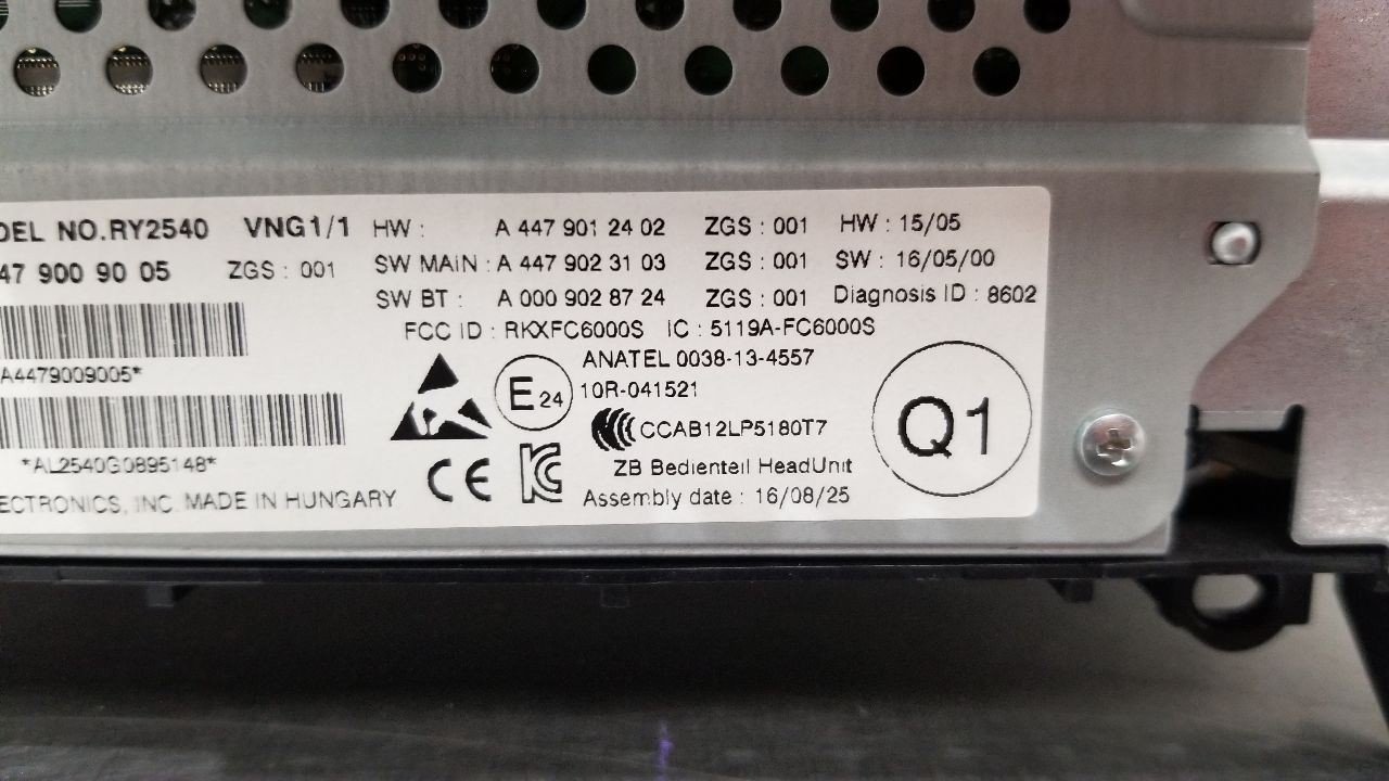 17 MERCEDES BENZ METRIS RADIO AUDIO RECEIVER 5.8″ DISPLAY 4479009005
