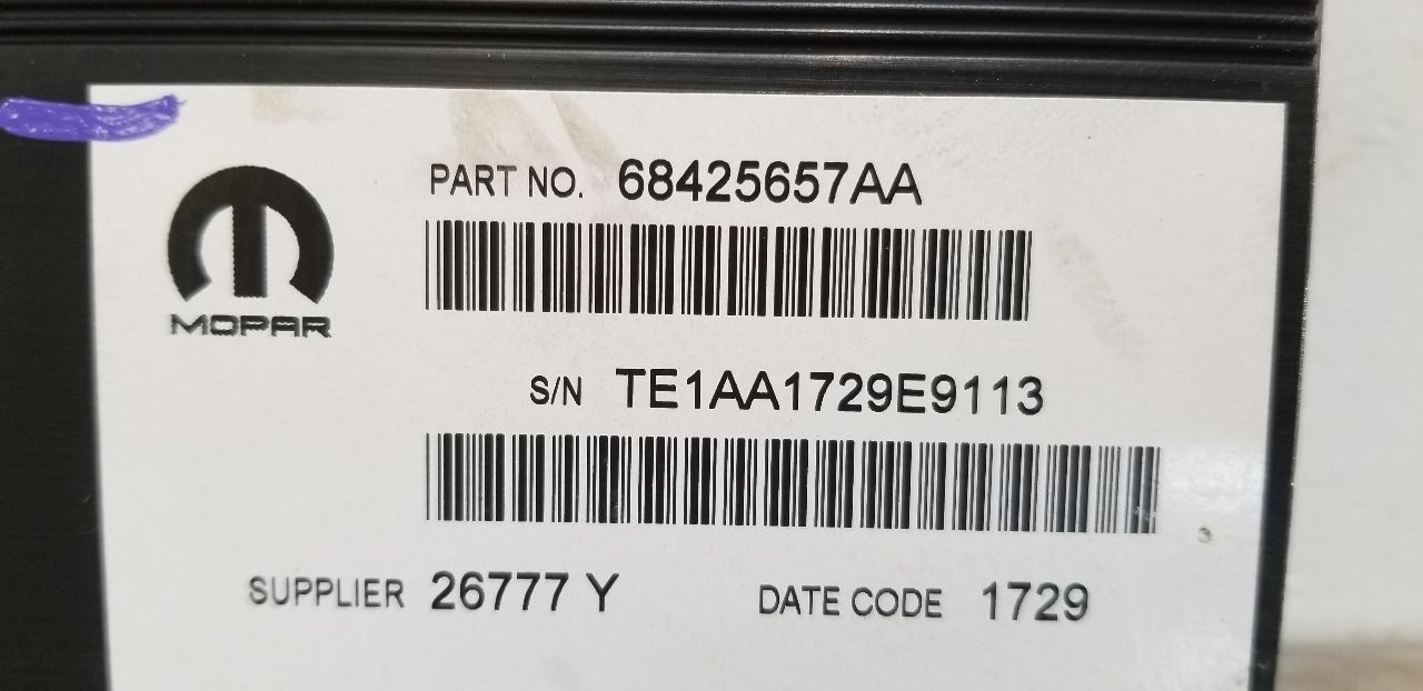 19 DODGE CHALLENGER RD7 AMPLIFIER AMP 68425657AA