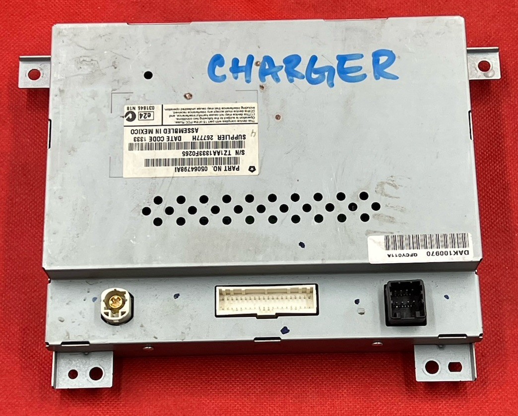 2011-2014 Dodge Charger 300 8.4″ Navigation UCONNECT Display Screen 05064798A1