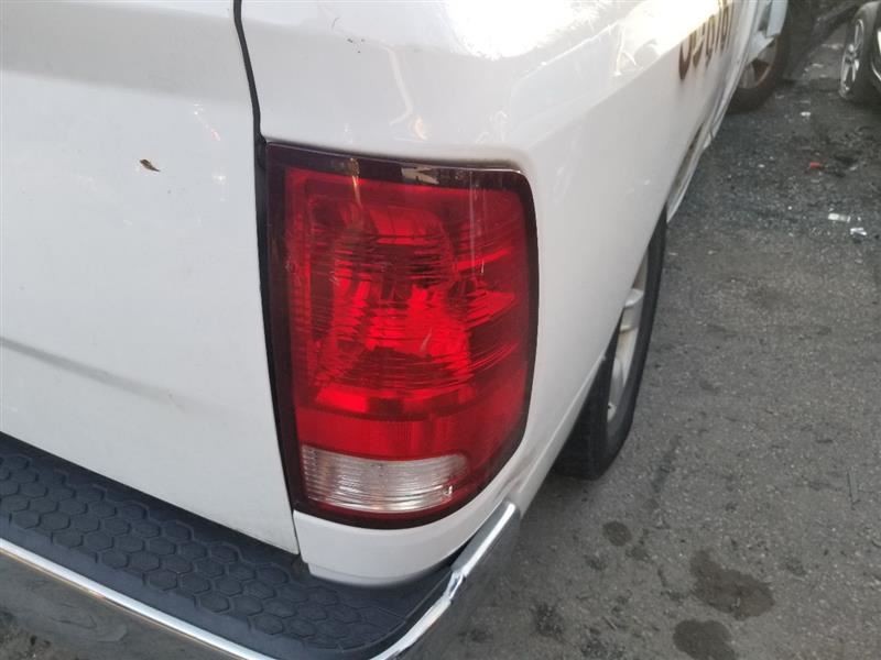Audio Equipment Radio Classic Style Fits 17-20 DODGE 1500 PICKUP 4617510
