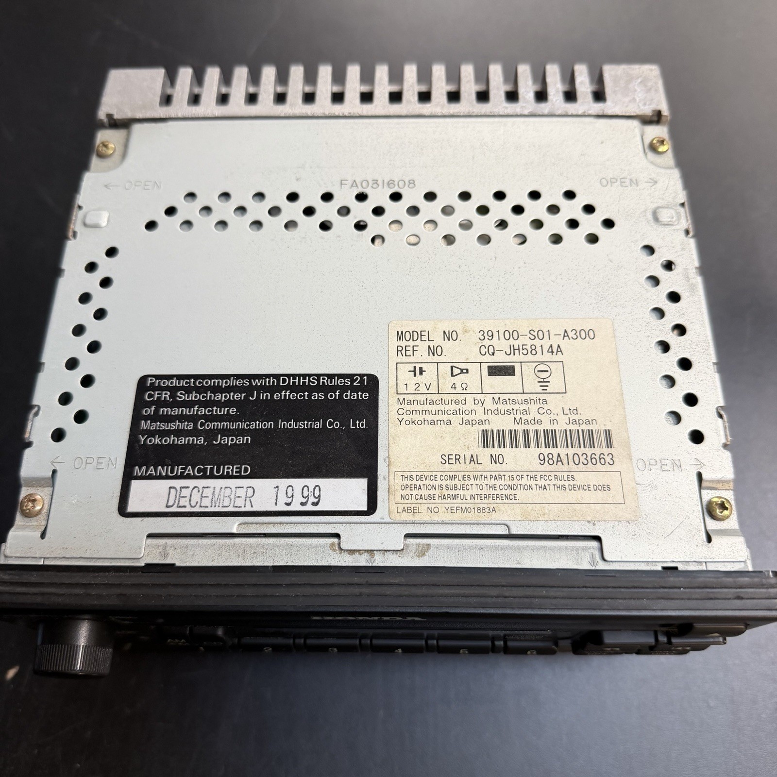 OEM AM/FM Radio CD Player 39100-S01-A300 for 1996-2000 Honda Civic