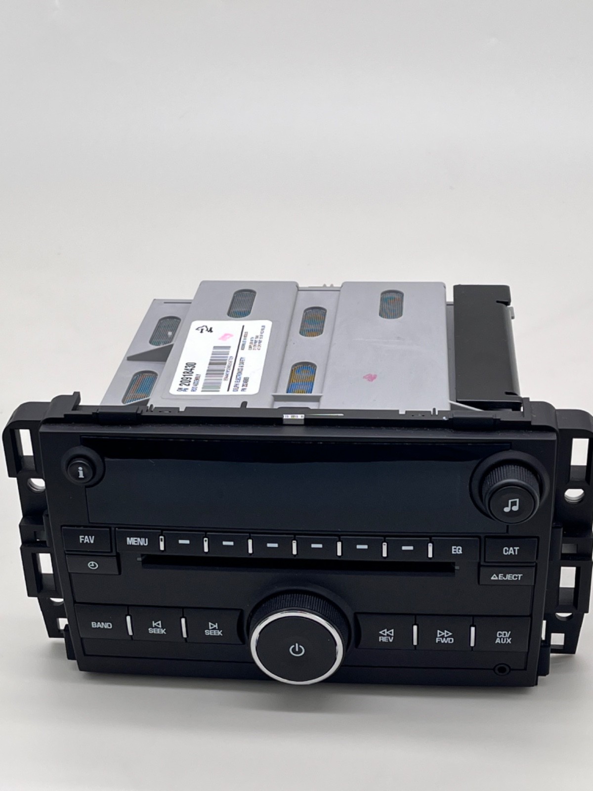 OEM 10-13 Chevrolet Chevy Silverado 20918430 28246869 Radio CD AUX Player